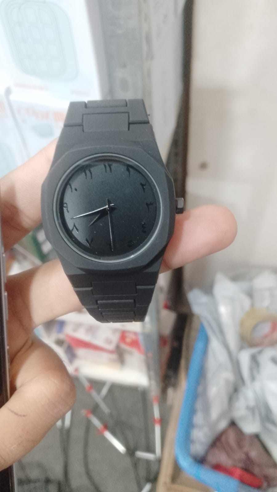 Full BLACK AURA Quartz Watch – Lightweight Design, , Premium Quality & Finish - Best Quality Analog Watch For Boys - Watch For Men | Full Black Color Watch - (Without Box) - Image 4