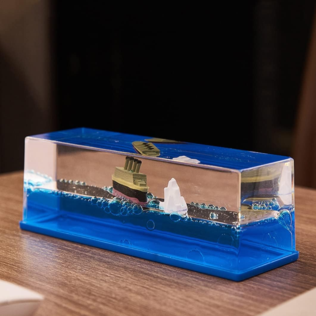 Titanic Unsinkable Fluid Drift Bottle – Acrylic Cruise Ship Decor with Iceberg Scene | Relaxing Liquid Motion Display for Car Dashboard & Home - Image 4