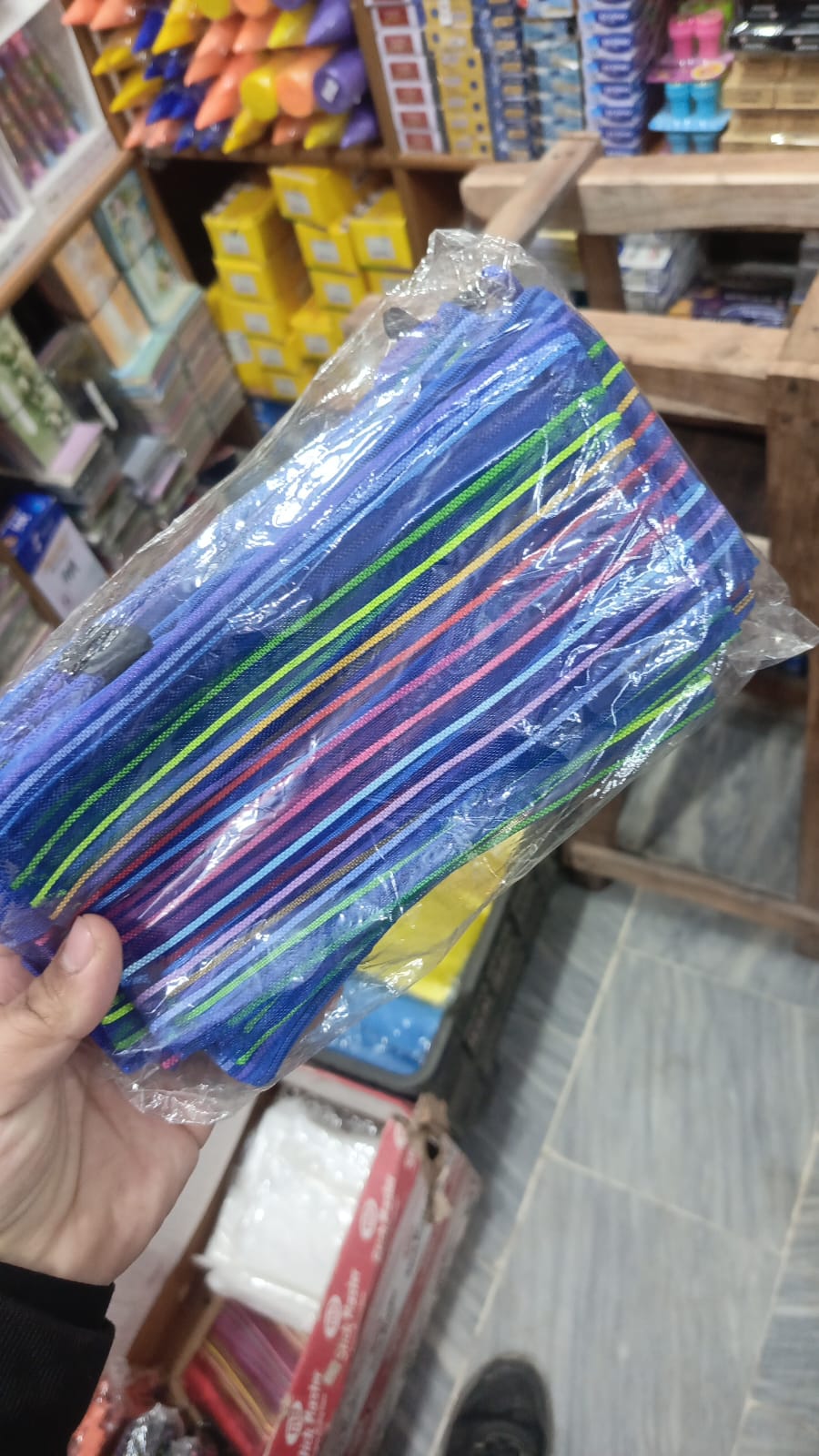 Transparent Geometry Box 1 Piece Geometry Box Pencil Pouch With Zipper Closure For School And Office Use (Random Color) - Image 5