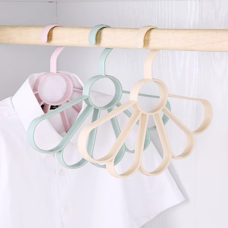 Flower Scarf Belt Hanger Multi Function Plastic Scarf Hanger 5 Holes Space Saving Organizer For Scarves Ties And Jewelry (Random Color) - Image 3