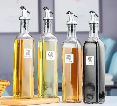 Oil Bottle Set 4 Piece Daisy Glass Spice Set With 3 Spice Jars 180ml And 1 Oil Bottle 750ml - Image 3