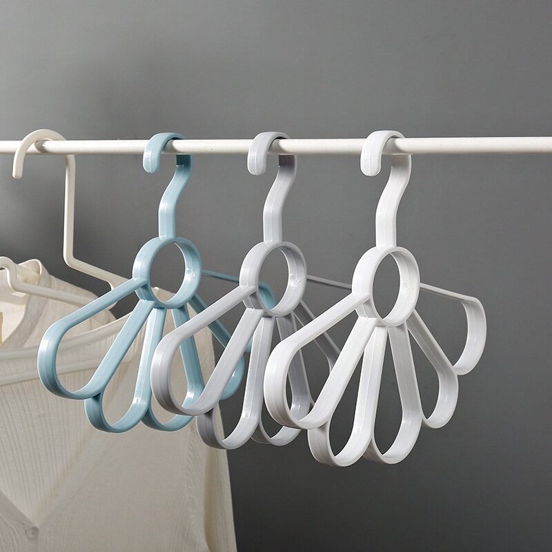 Flower Scarf Belt Hanger Multi Function Plastic Scarf Hanger 5 Holes Space Saving Organizer For Scarves Ties And Jewelry (Random Color) - Image 2